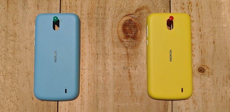 Two Xpress-on covers / © AndroidPIT