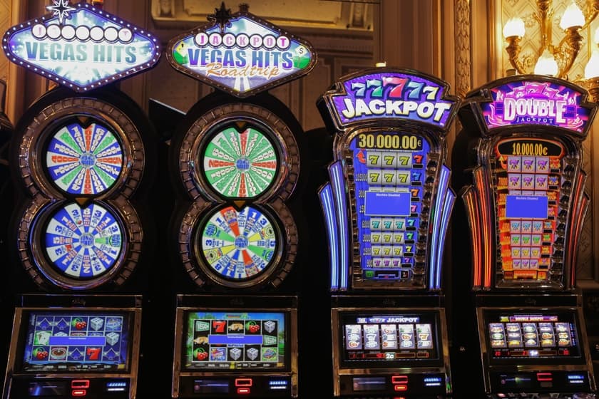 The Best Setups for People to Play Slot Games Online
